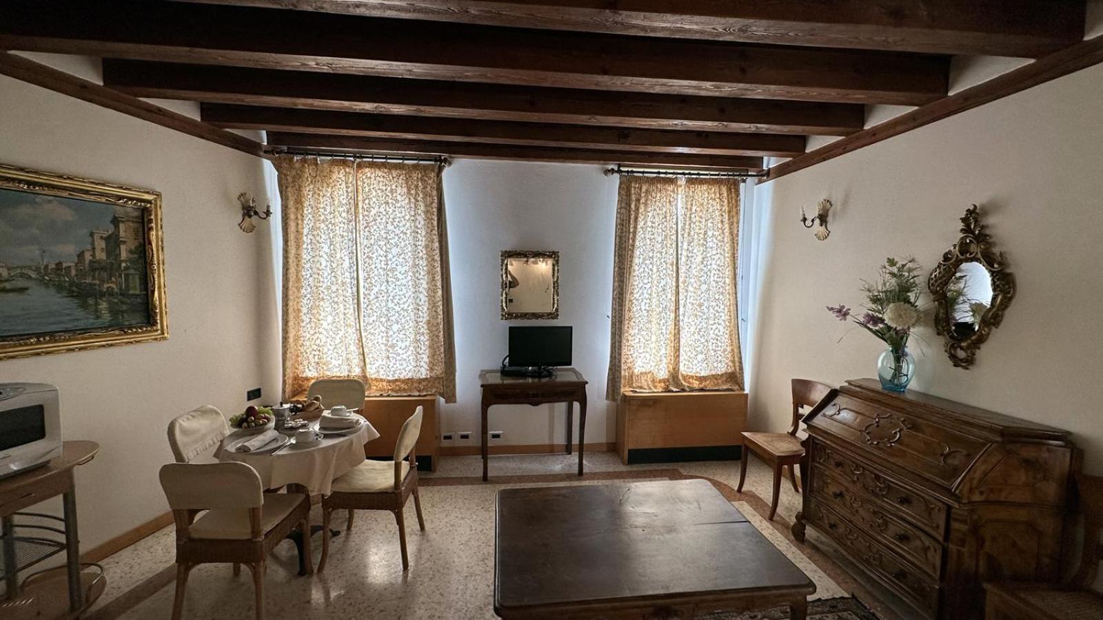 San Simeon Apartments Венеция Экстерьер фото