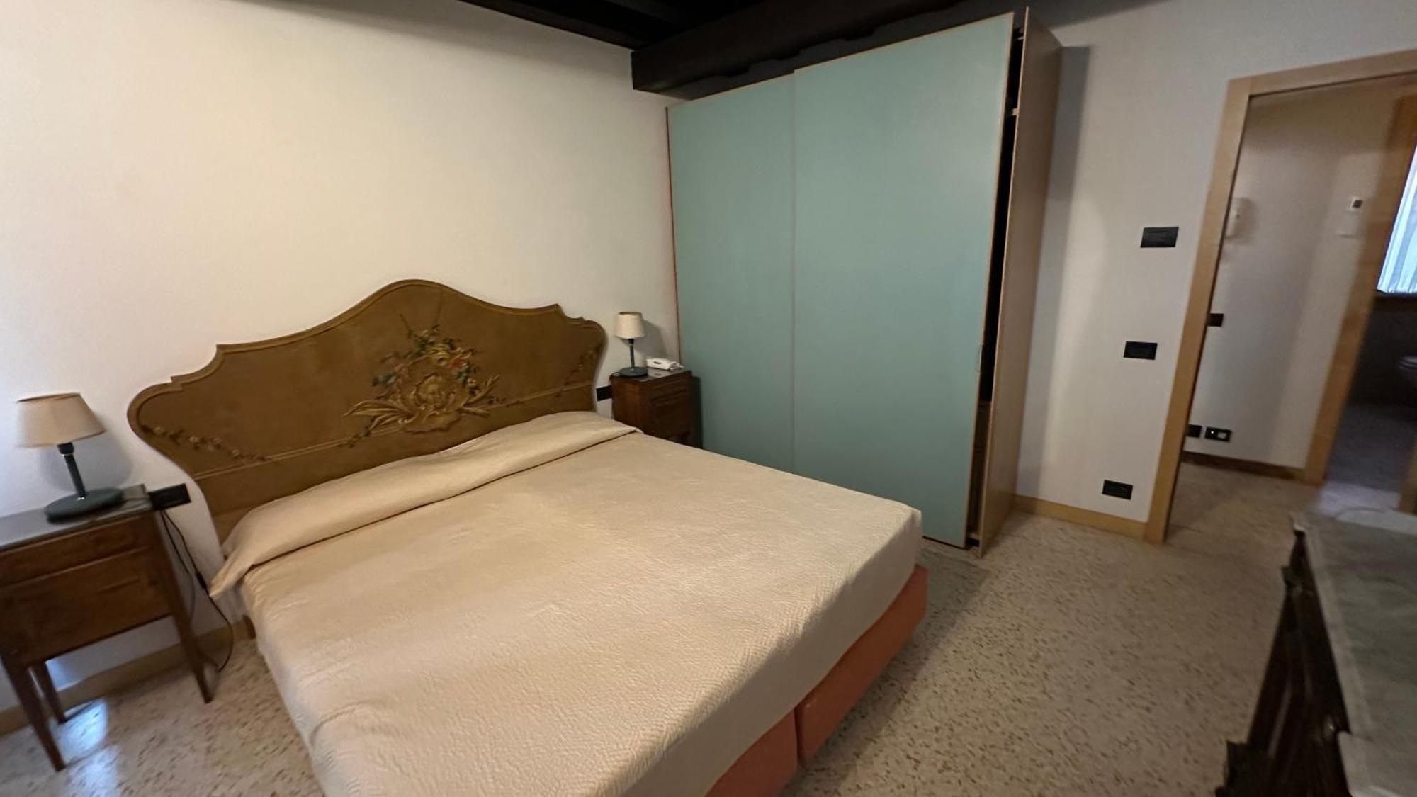 San Simeon Apartments Венеция Экстерьер фото