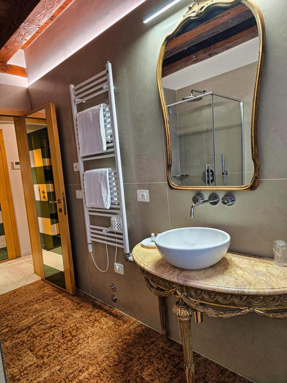 San Simeon Apartments Венеция Экстерьер фото