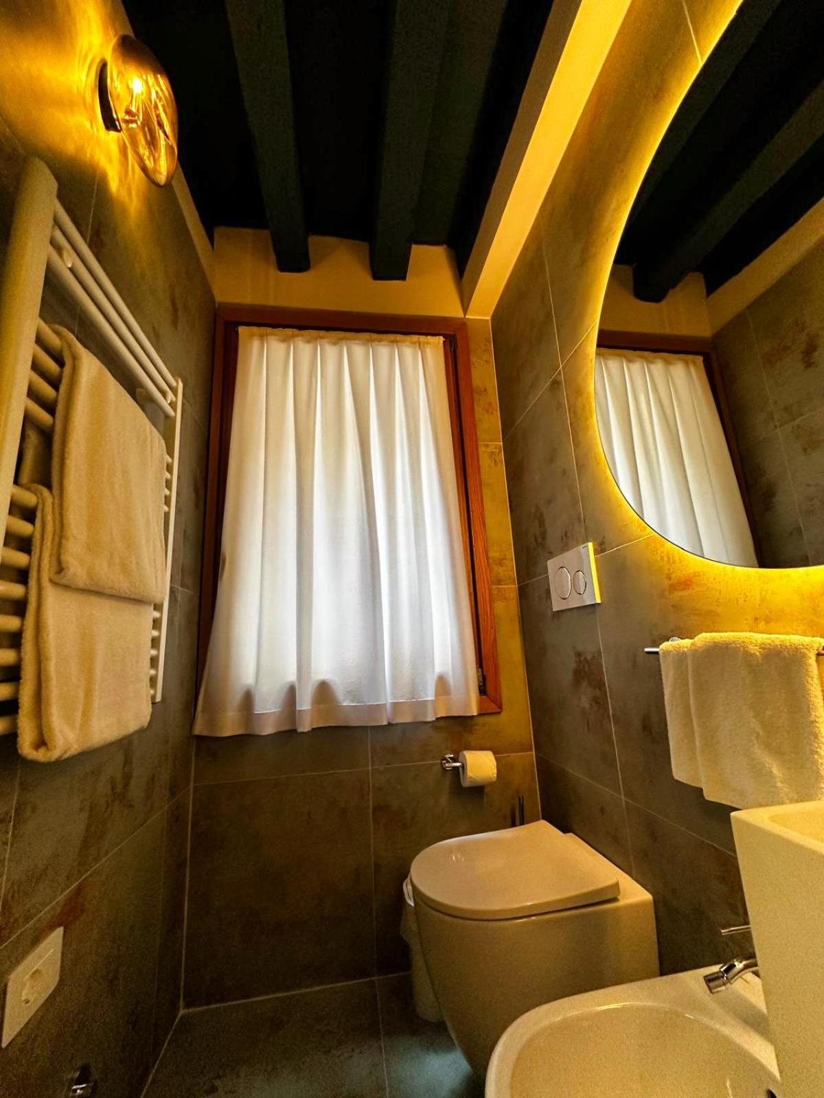 San Simeon Apartments Венеция Экстерьер фото