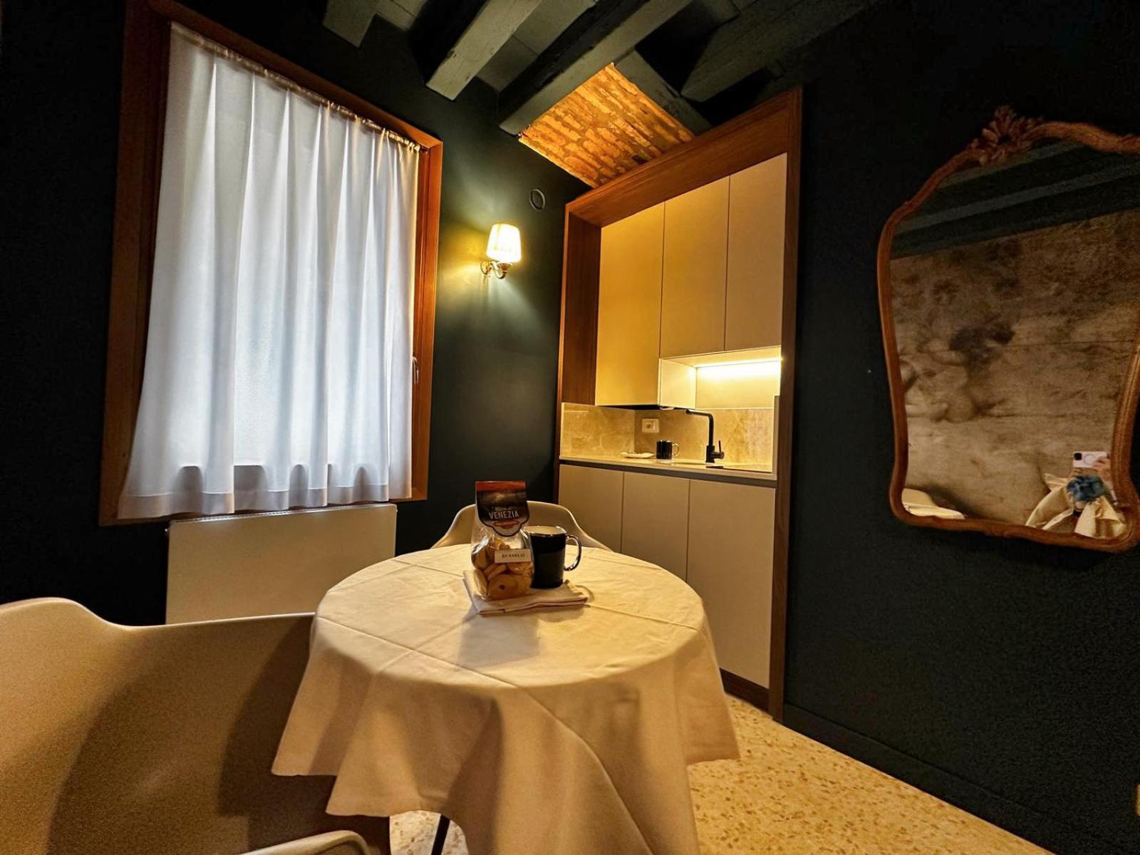 San Simeon Apartments Венеция Экстерьер фото